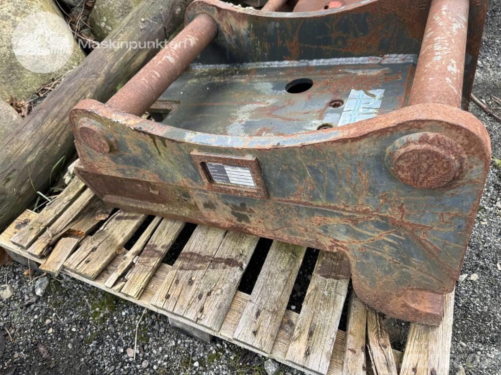  Adapterfäste S70 - B30 Greito sujungimo jungtys