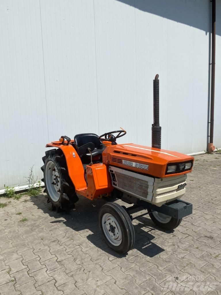 Kubota B 1600 Naudoti kompaktiški traktoriai
