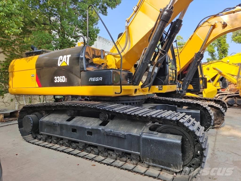 CAT 336D2 Vikšriniai ekskavatoriai