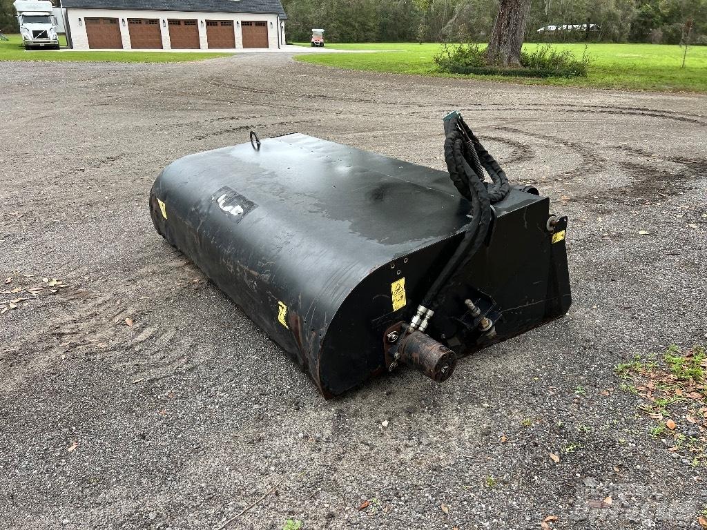 JCB 3C84 Kiti naudoti statybos komponentai
