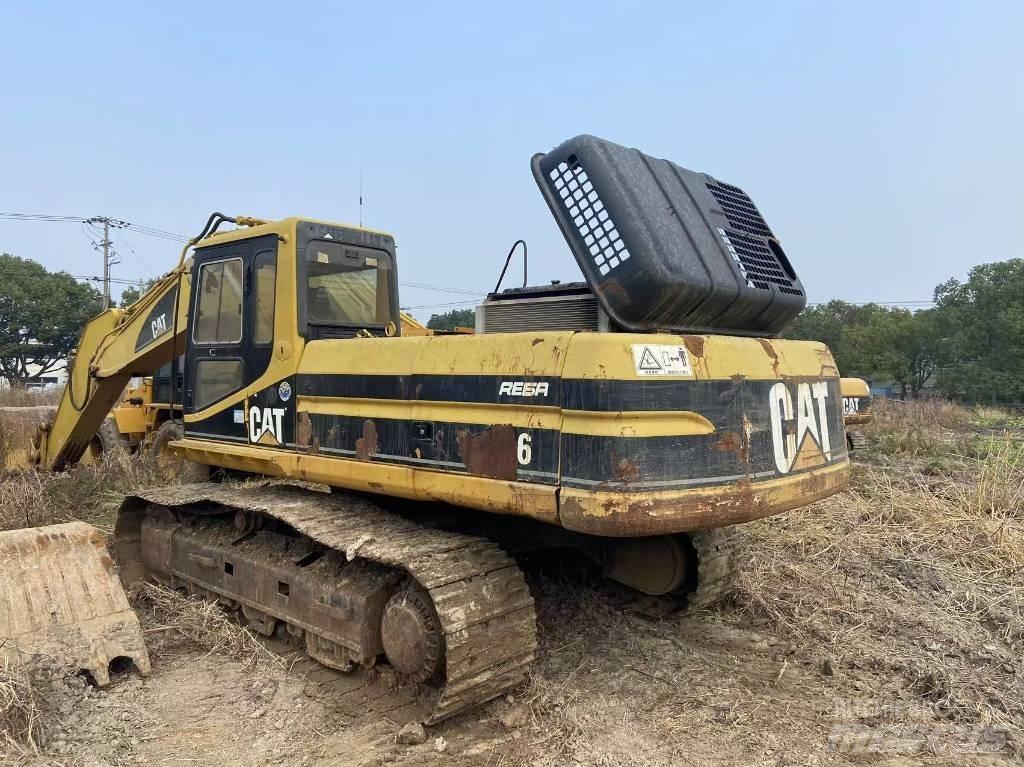 CAT 330 B L Vikšriniai ekskavatoriai