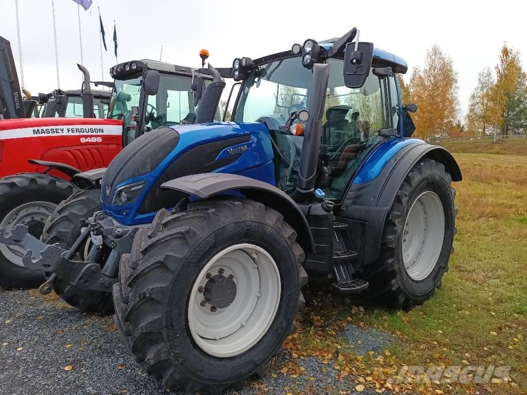 Valtra N174 E versu Traktoriai