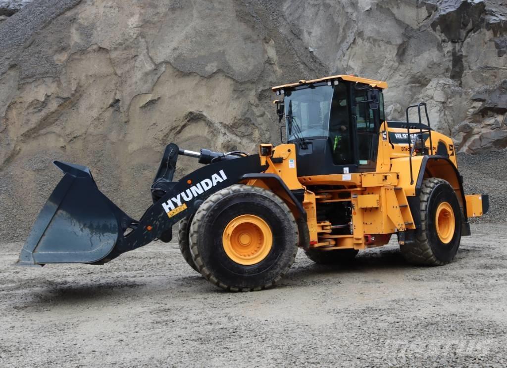 Hyundai HL 975 ACVT Naudoti ratiniai krautuvai