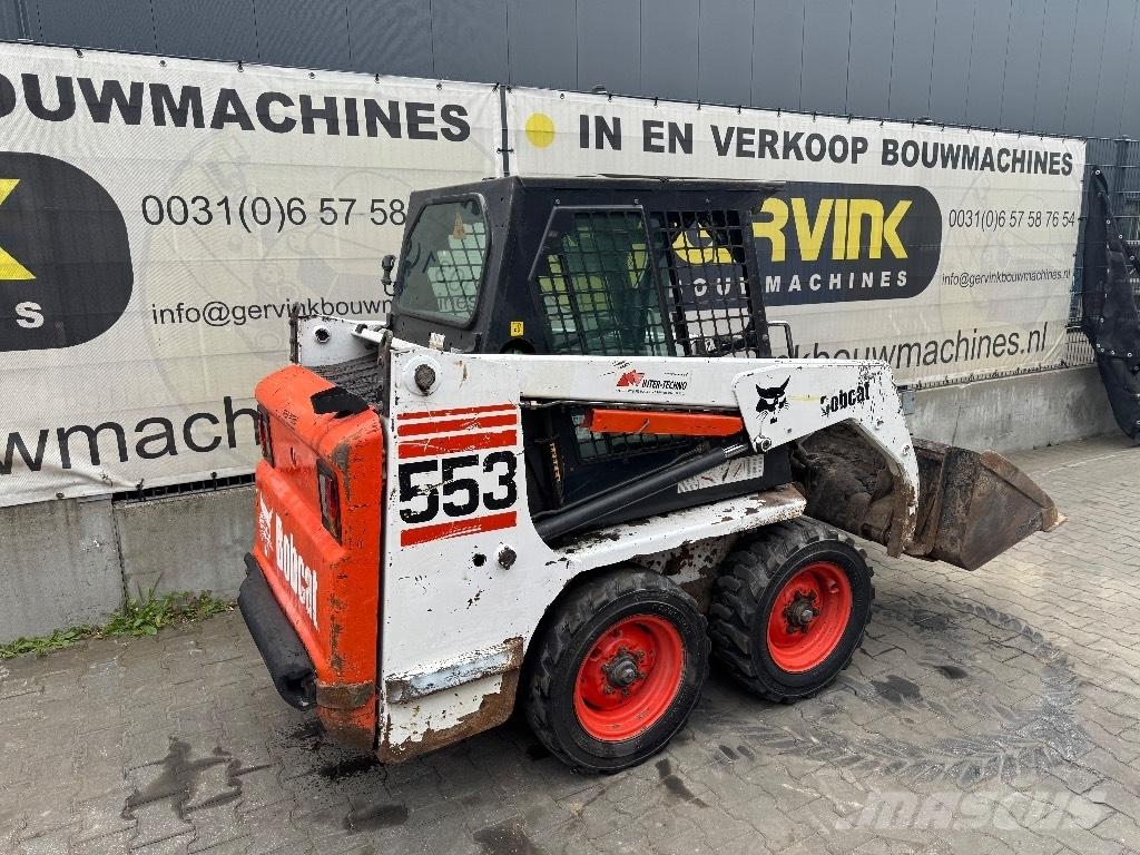 Bobcat 553 Krautuvai su šoniniu pasukimu