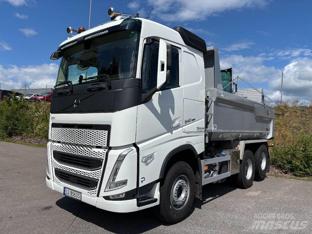 Volvo FH 540 Savivarčių priekabų vilkikai