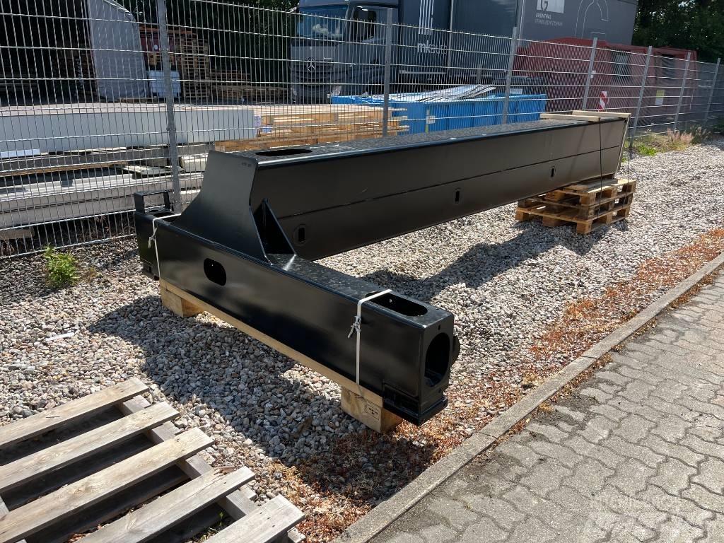 Elme 817 Konteinerių krautuvai