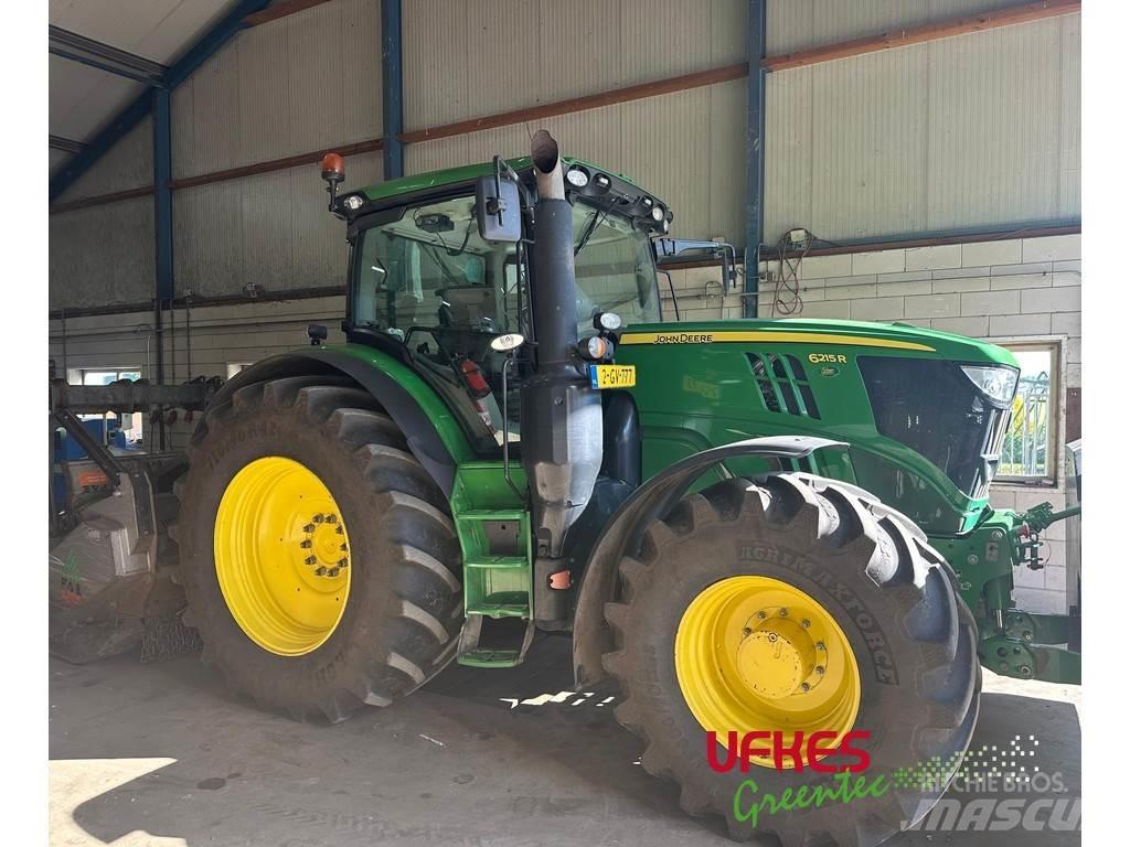 John Deere 6215 R Traktoriai