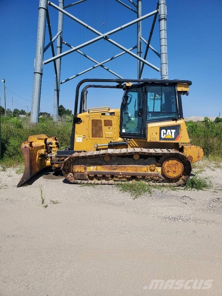 CAT D 6 K 2 LGP Vikšriniai buldozeriai