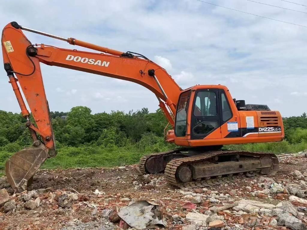 Doosan DH 225 LC-7 Vikšriniai ekskavatoriai