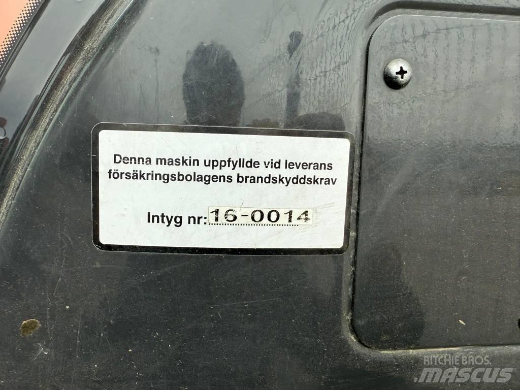 Hitachi ZX 300 LC-6 Vikšriniai ekskavatoriai