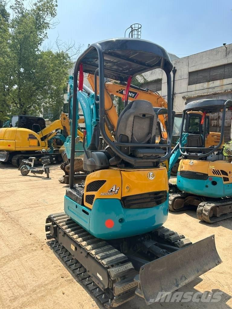 Kubota U15 Vikšriniai ekskavatoriai