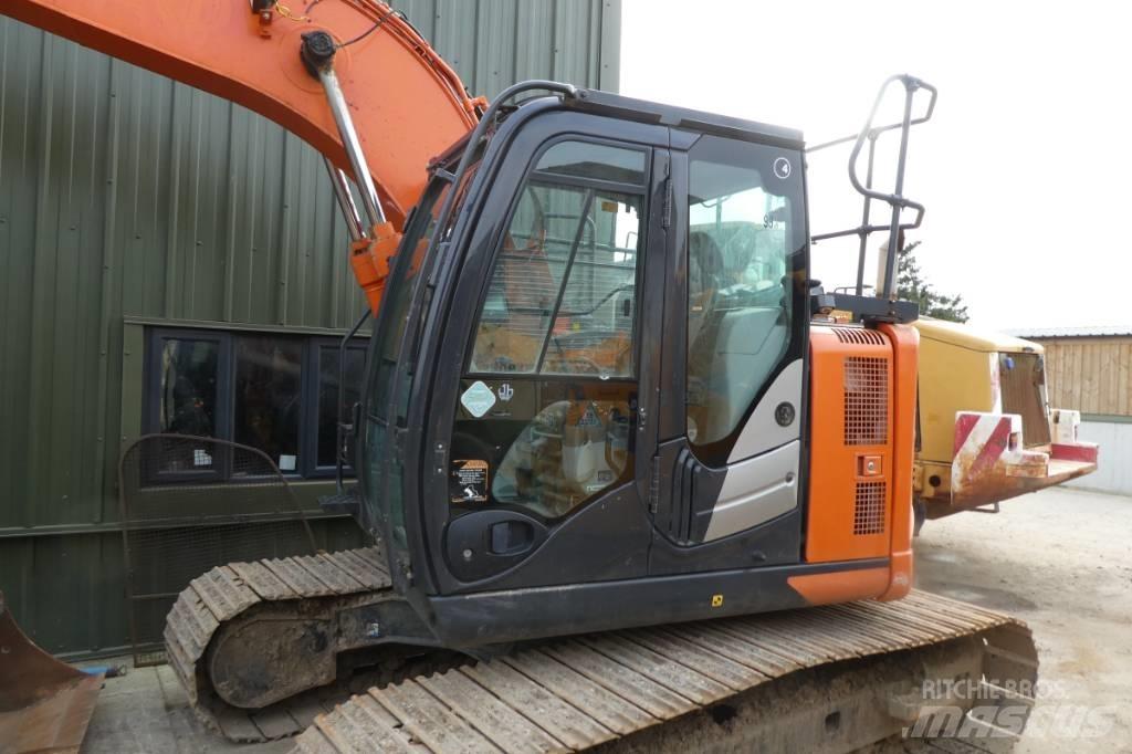 Hitachi ZX 135 US-6 Vikšriniai ekskavatoriai