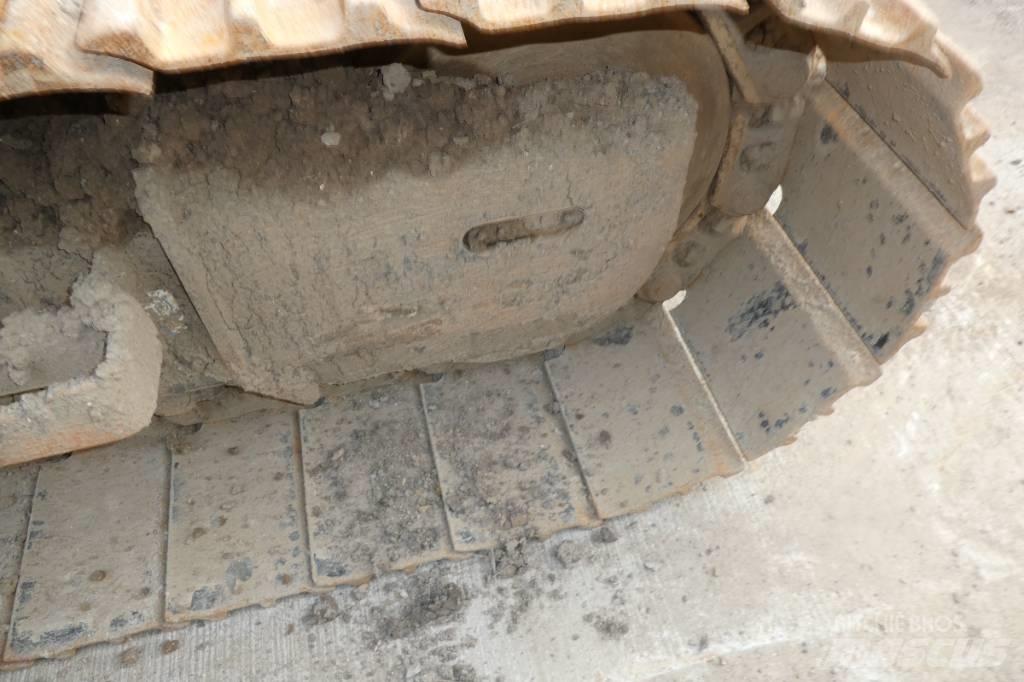 Hitachi ZX 135 US-6 Vikšriniai ekskavatoriai