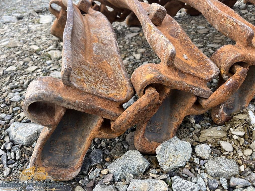 Clark ATF 600x26,5 Grandinės, vikšrai ir važiuoklės