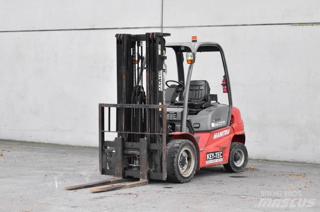 Manitou MI 30 D Dyzeliniai krautuvai
