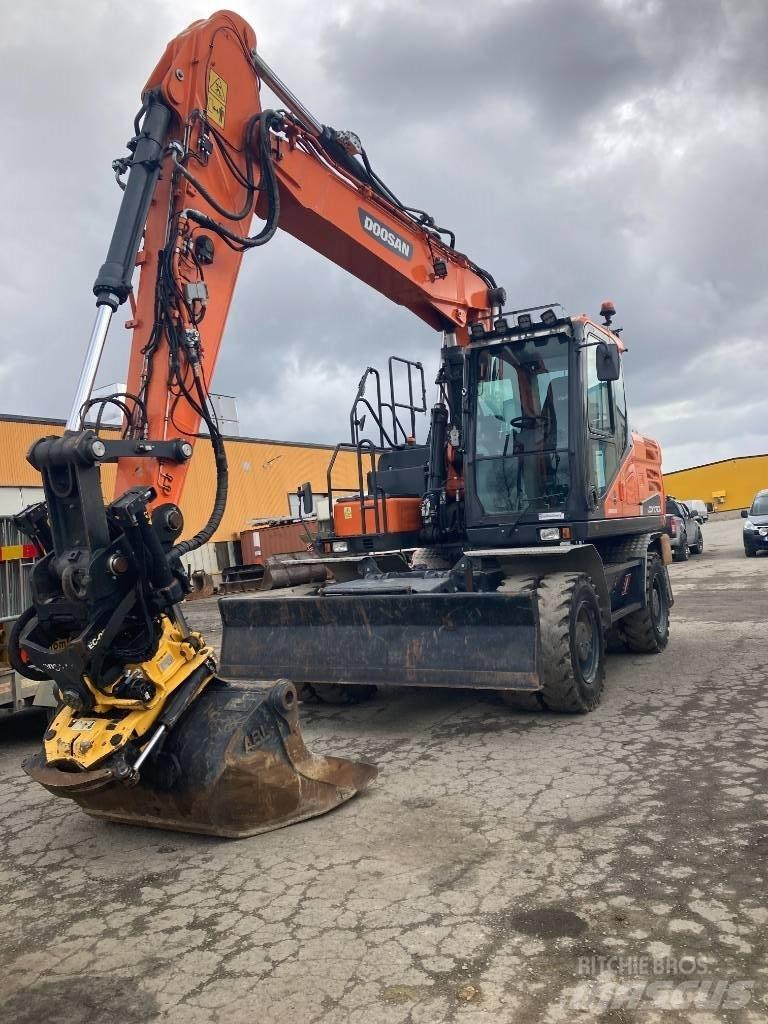 Doosan DX 170 W Ratiniai ekskavatoriai