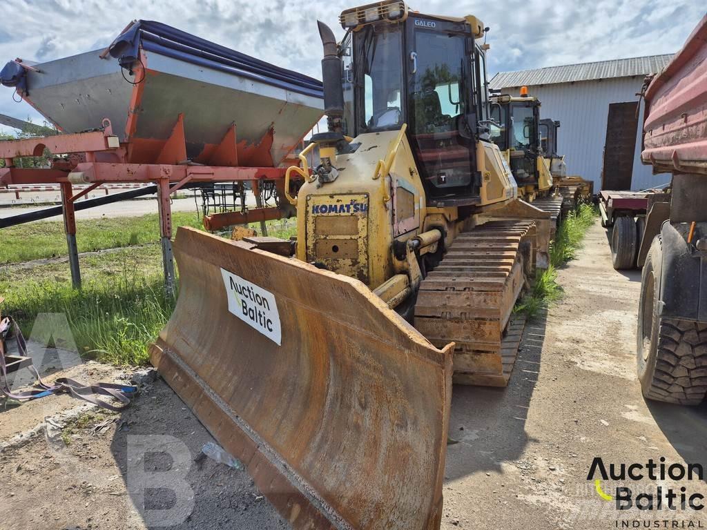 Komatsu D51 Vikšriniai buldozeriai
