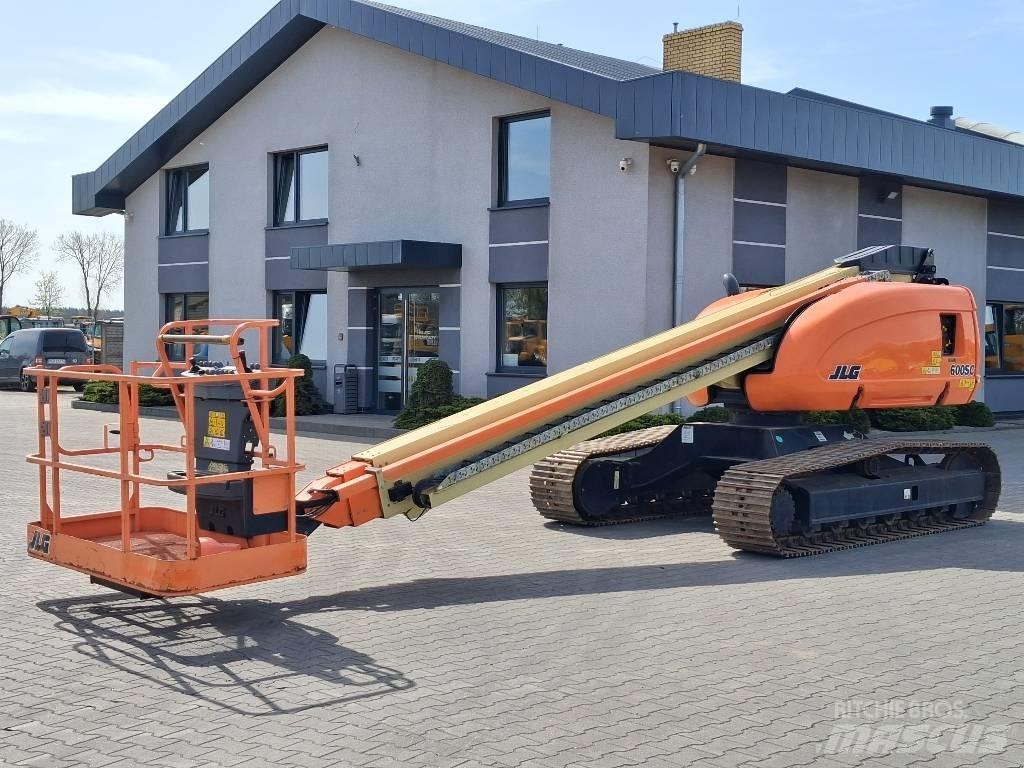 JLG 600 S C Teleskopiniai keltuvai