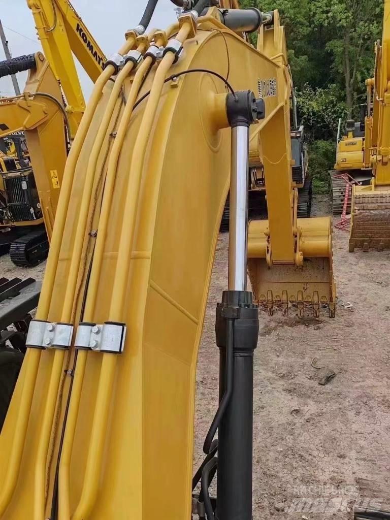 CAT 340 D Vikšriniai ekskavatoriai