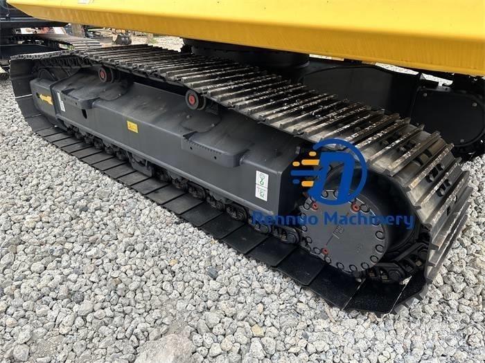 Komatsu PC 210-8 Vikšriniai ekskavatoriai