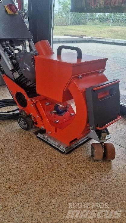 Husqvarna BS210E Statyba - Kita