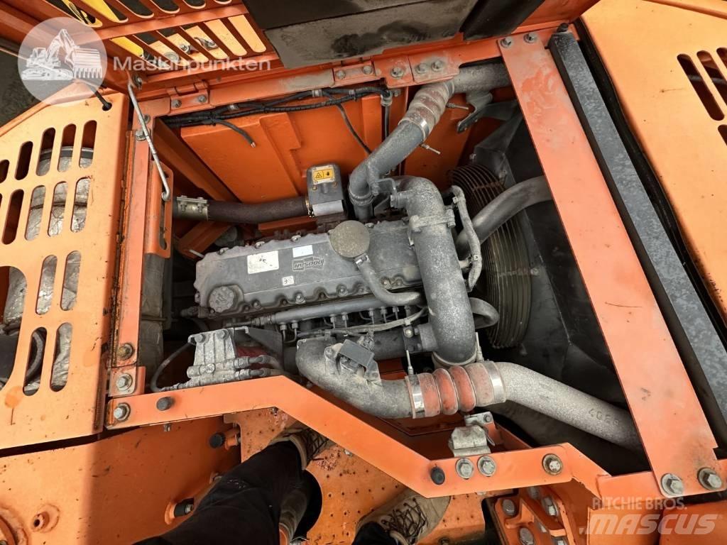 Doosan DX 235 LCR Vikšriniai ekskavatoriai