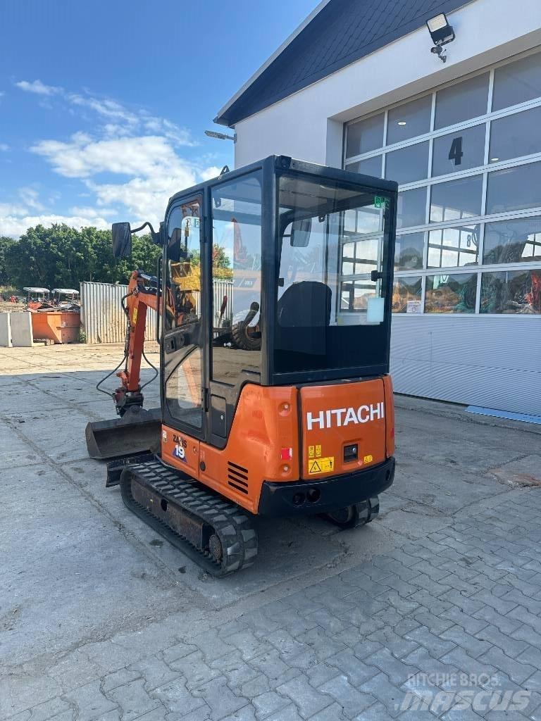 Hitachi ZX 19-6 Mini ekskavatoriai < 7 t