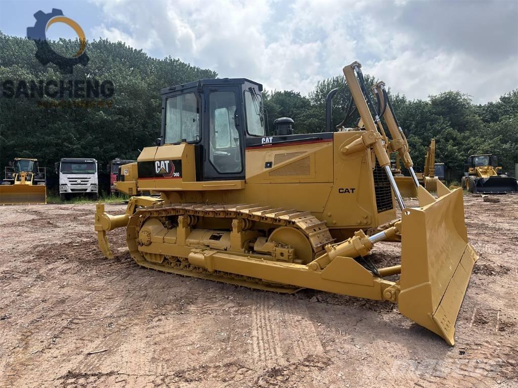 CAT D6G Vikšriniai buldozeriai