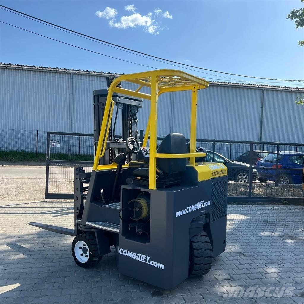 Combilift CBE 3000 Šakiniai krautuvai su privažiavimu iš visų keturių pusių