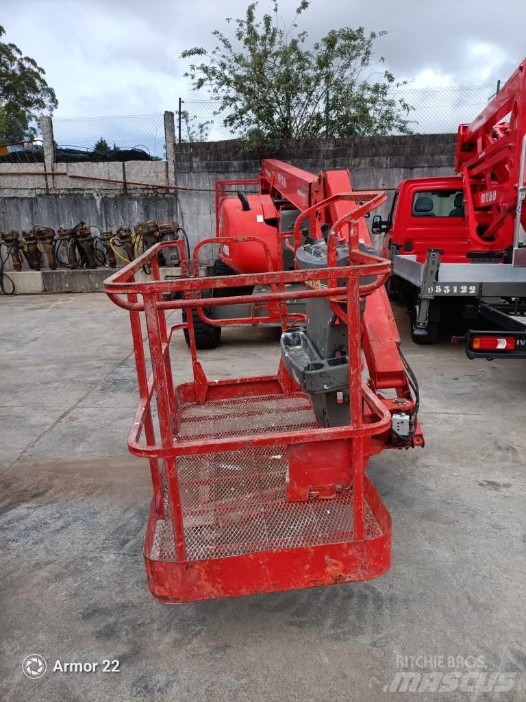 JLG 600 AJ Alkūniniai keltuvai