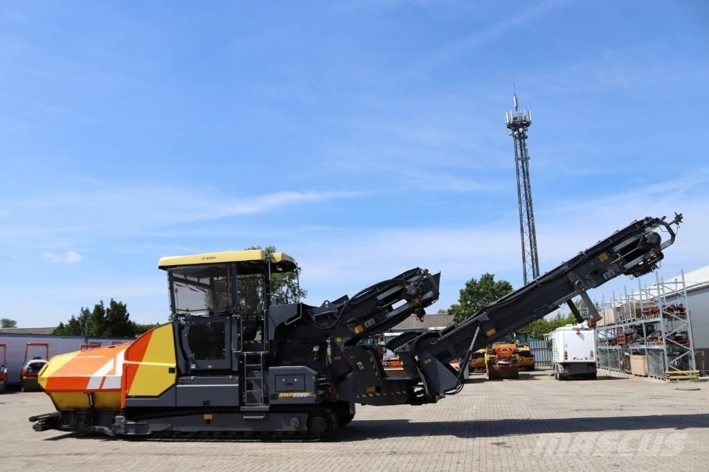 Bomag BMF 2500 S Asfalto klotuvai