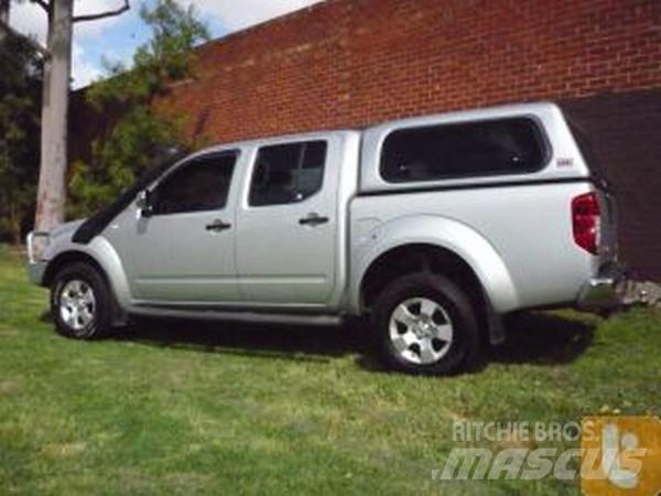 Nissan NAVARA ST-X Krovininiai furgonai