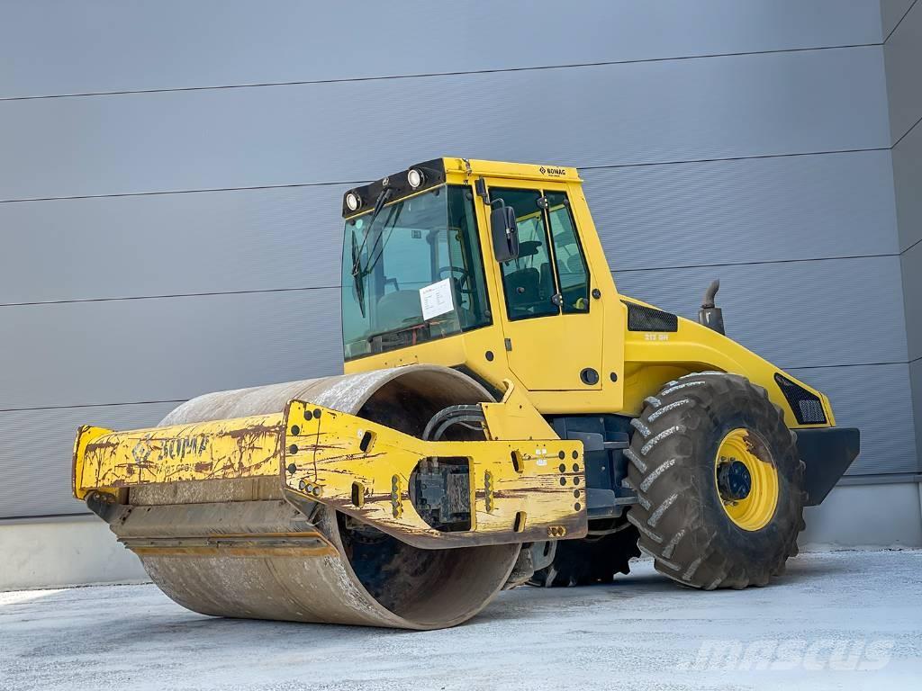 Bomag BW 213 DH-4 Vieno būgno volai