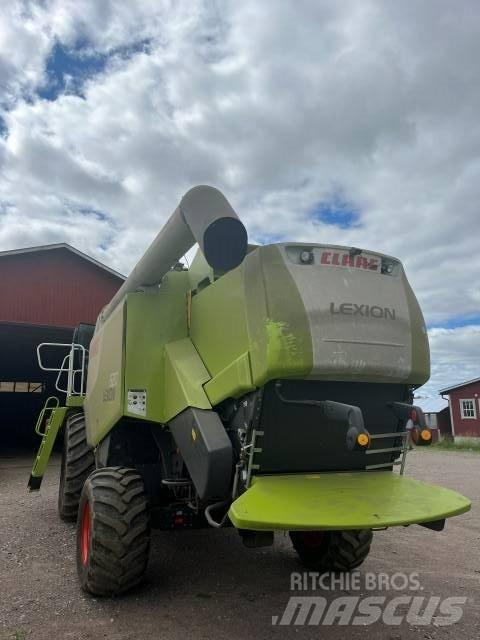 CLAAS Lexion 620 Derliaus nuėmimo kombainai