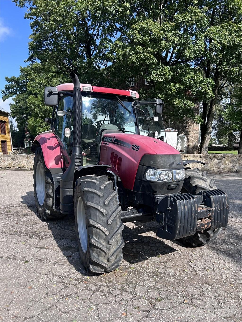 CASE Maxxum 125 Traktoriai