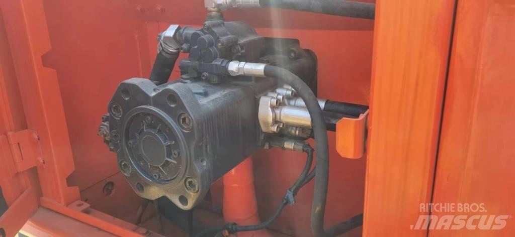 Doosan 300-7 Vikšriniai ekskavatoriai