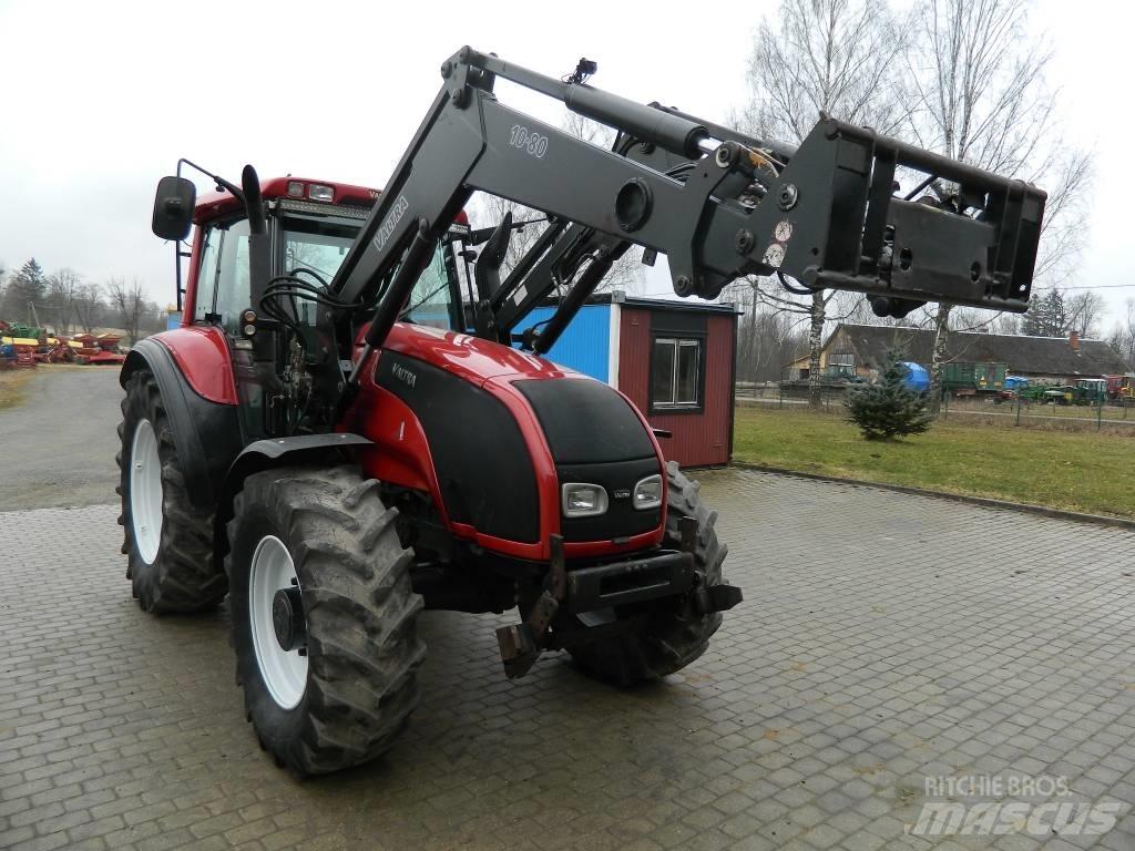 Valtra T 140 Traktoriai