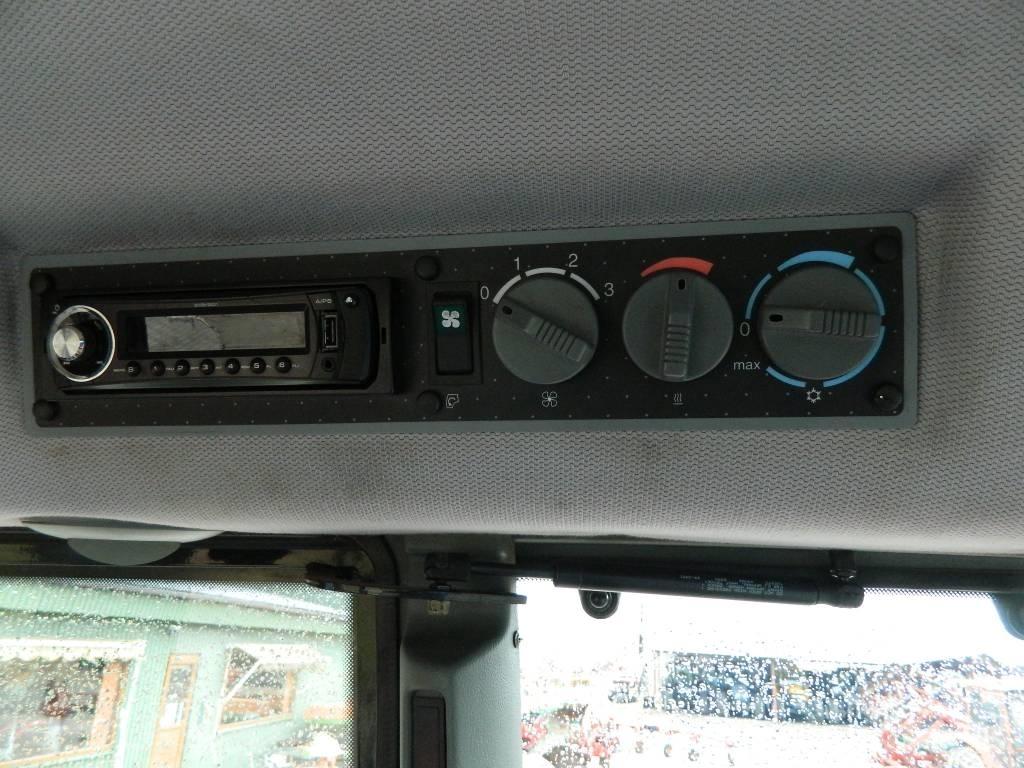 Valtra T 140 Traktoriai