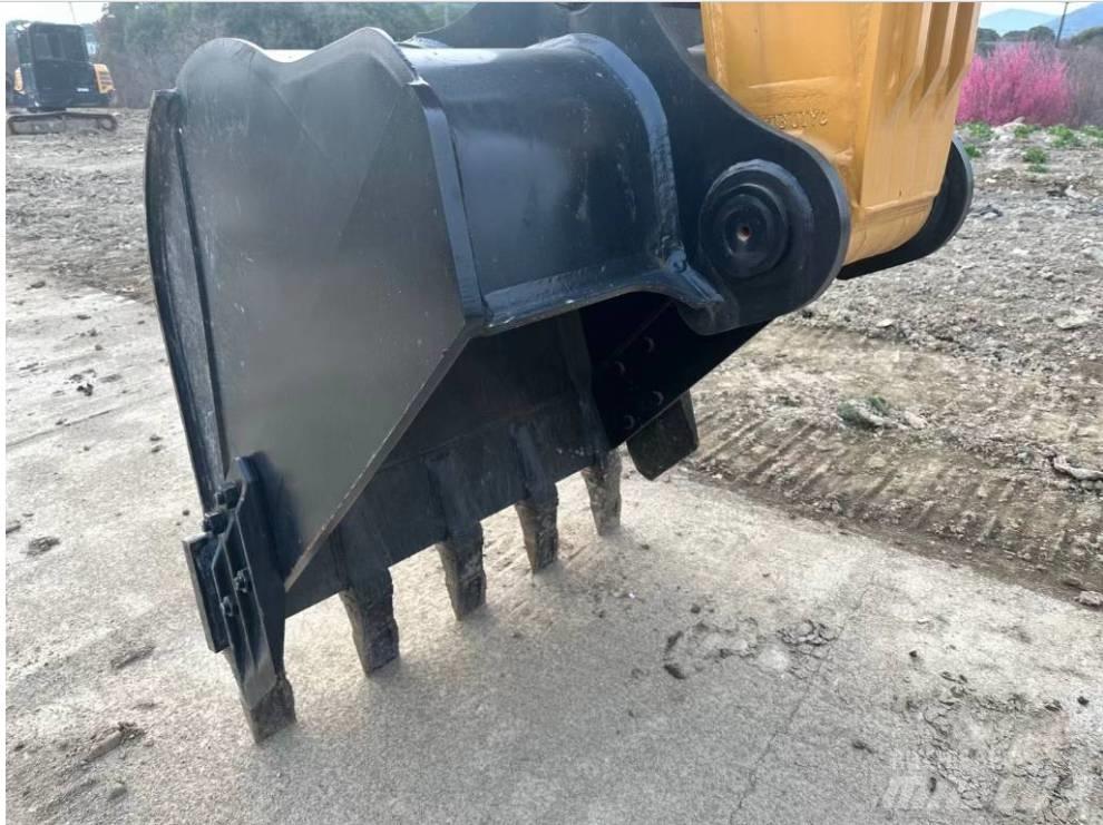Sany SY205H Vikšriniai ekskavatoriai