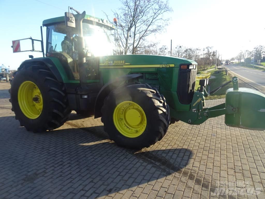 John Deere 8410 Traktoriai