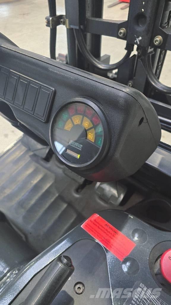 Linde E 16 C Elektriniai šakiniai krautuvai