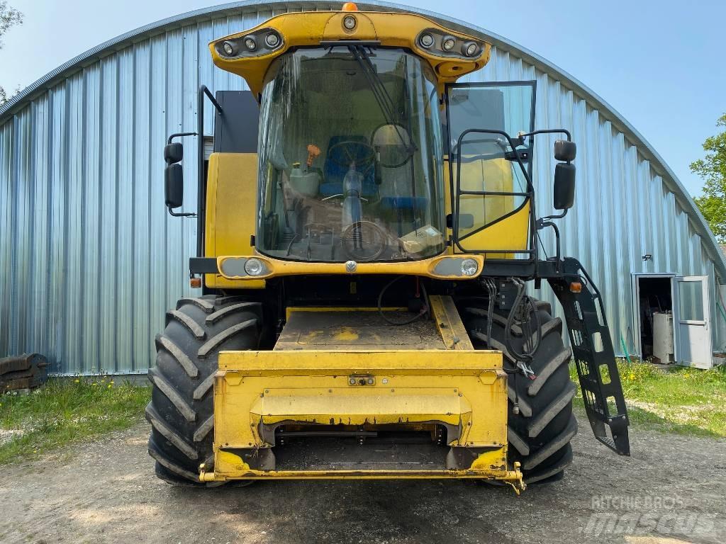 New Holland CS 6050 Derliaus nuėmimo kombainai