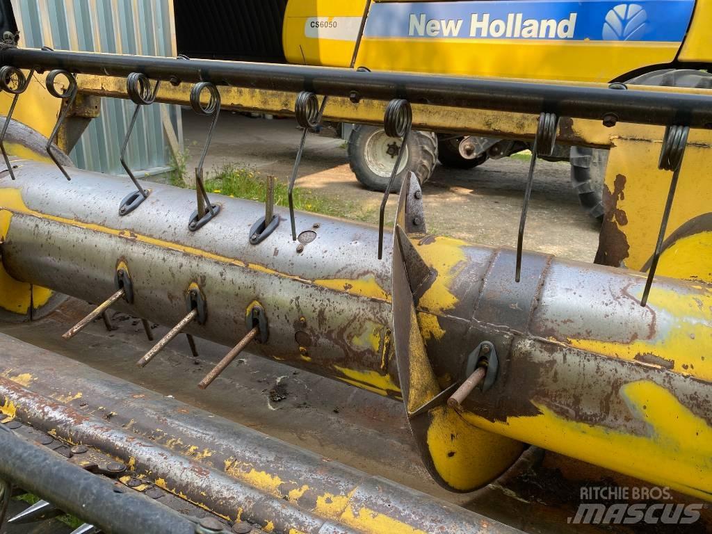 New Holland CS 6050 Derliaus nuėmimo kombainai