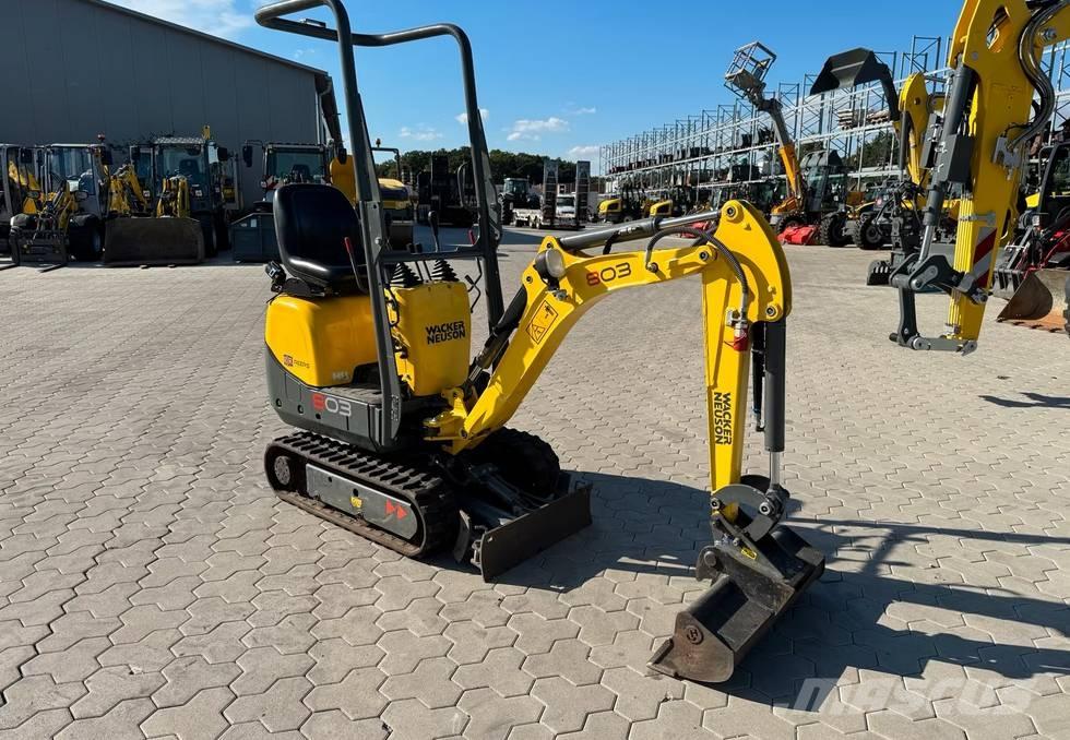 Wacker Neuson 803 Vikšriniai ekskavatoriai