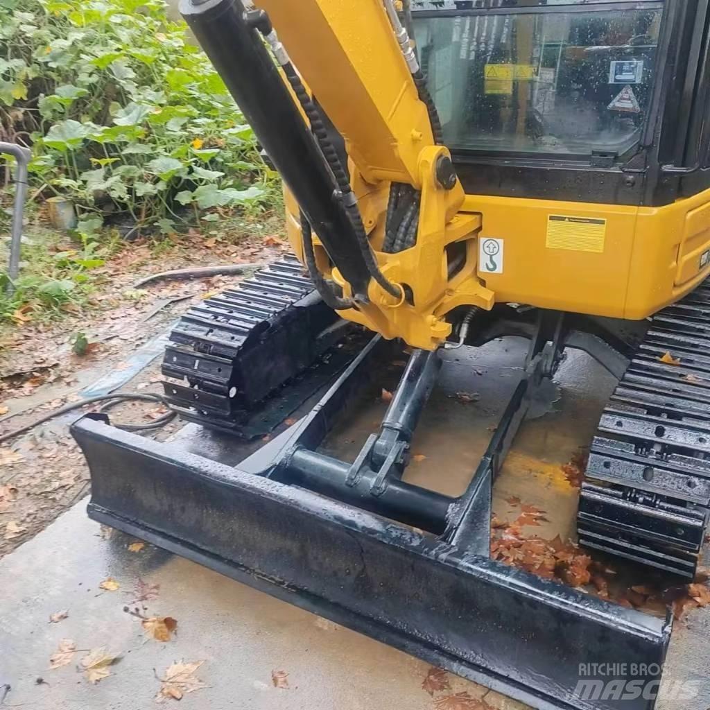 CAT 303.5 E CR Mini ekskavatoriai < 7 t