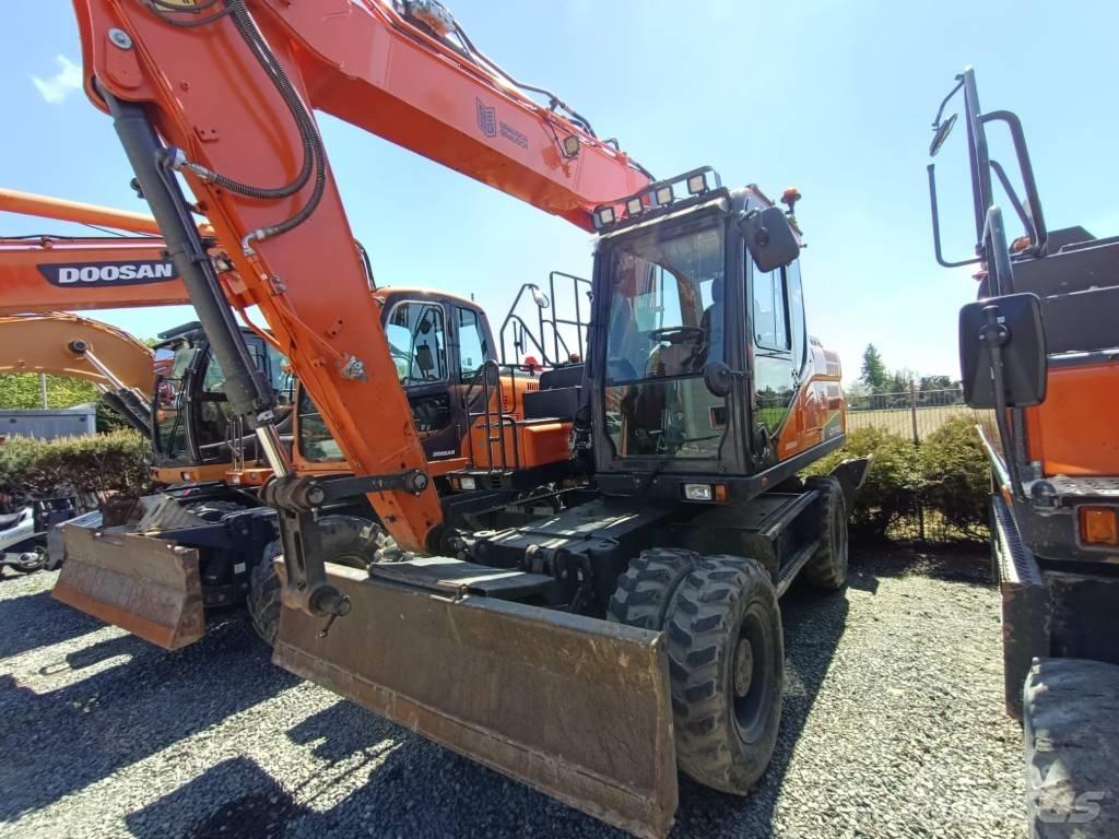 Doosan DX140W-5 Ratiniai ekskavatoriai