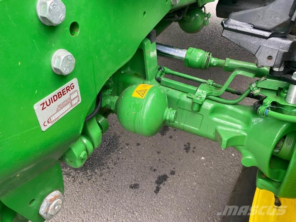 John Deere 6R130 Traktoriai