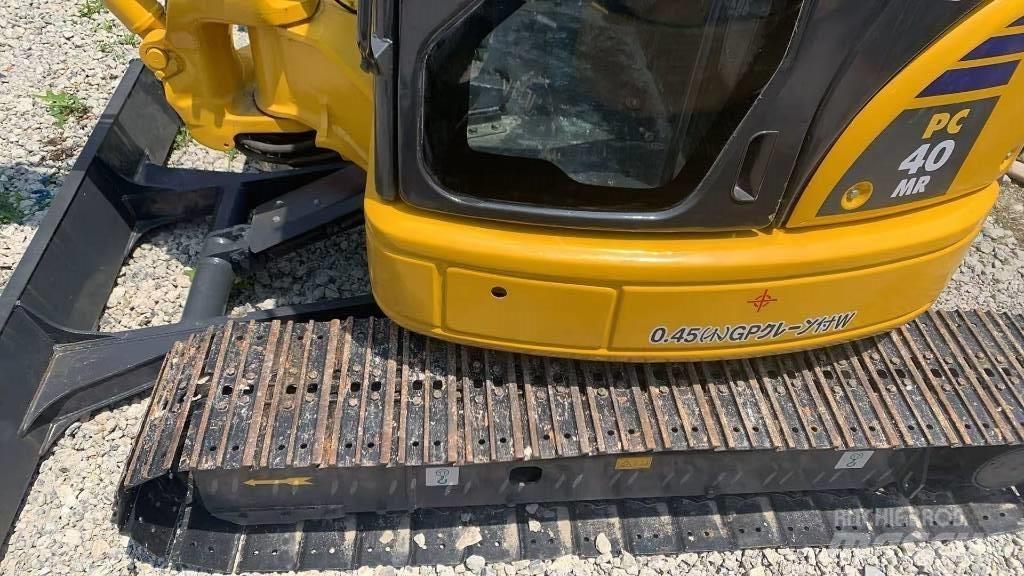 Komatsu PC 40 MR Vikšriniai ekskavatoriai