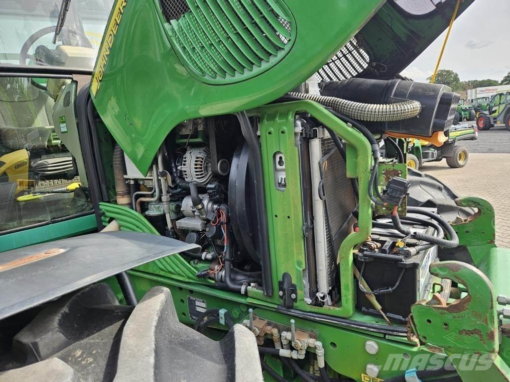 John Deere 6420S Traktoriai