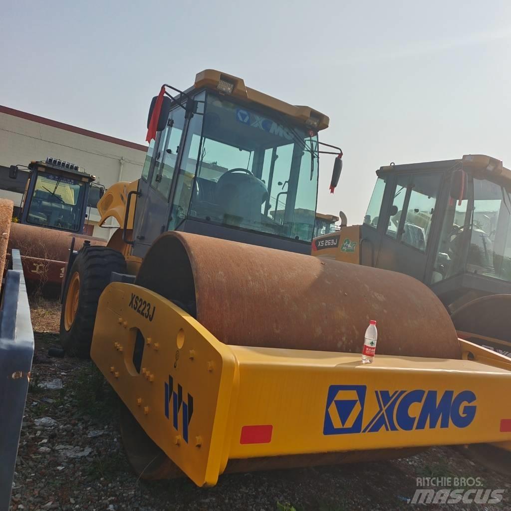 XCMG XS223J Vieno būgno volai